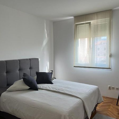 Luxury Suite Ora Split Exterior photo
